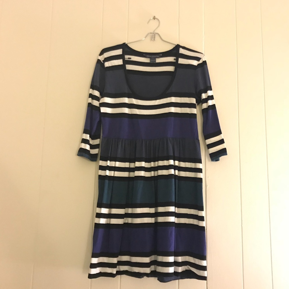 ✨ French Connection cute striped mini dress US 10✨